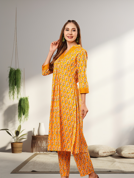 A-Line Planted Kurta With Pant