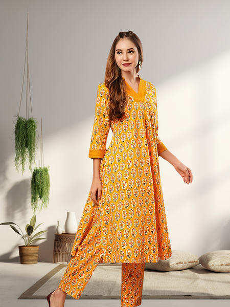 A-Line Planted Kurta With Pant