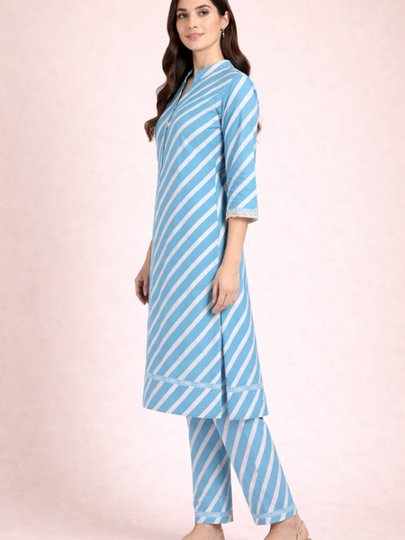 Diagonal Striped Print Kurta Set