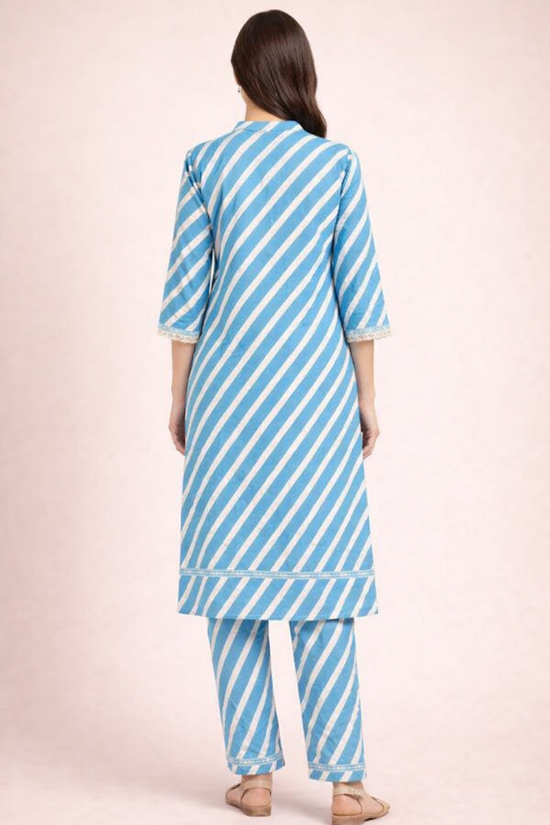 Diagonal Striped Print Kurta Set