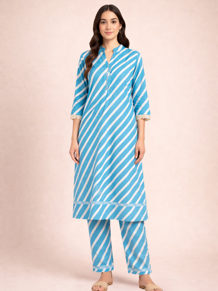 Diagonal Striped Print Kurta Set